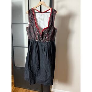 Vintage LANDHAUS LUKAS Authentic Oktoberfest Dress Size 44